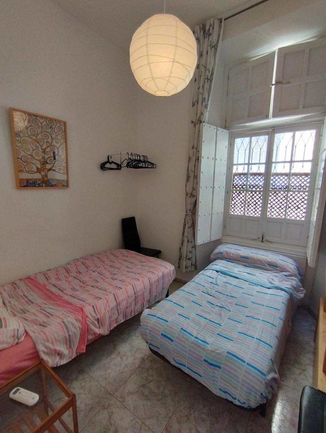 Piso En El Casco Antiguo Con Patio Privado Apartment Seville Luaran gambar